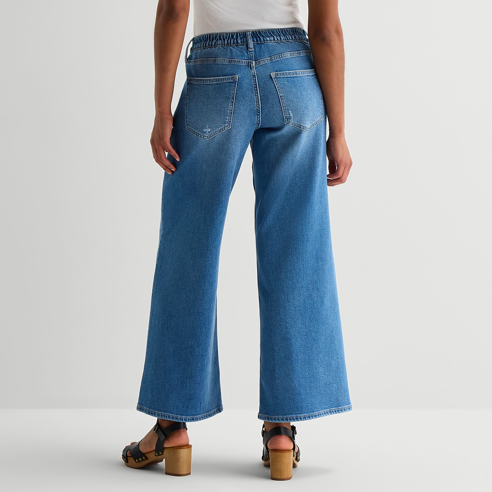 Arizona Curvy Womens Juniors Low Rise Baggy Fit Jean