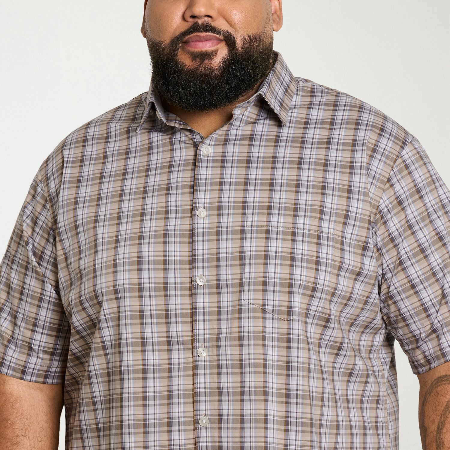 Van Heusen Everyday Defense Stain Shield Mens Short Sleeve Regular Fit Big and Tall Button-Down Shirt