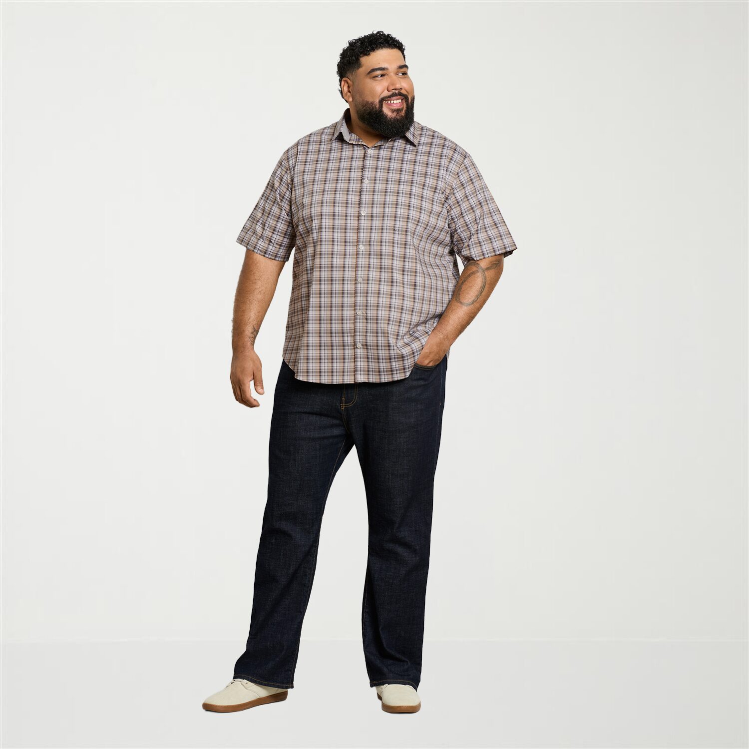 Van Heusen Everyday Defense Stain Shield Mens Short Sleeve Regular Fit Big and Tall Button-Down Shirt