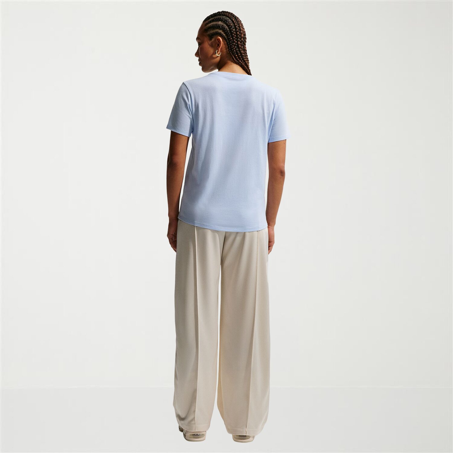 Nike Womens Crew Neck Short Sleeve T-Shirt