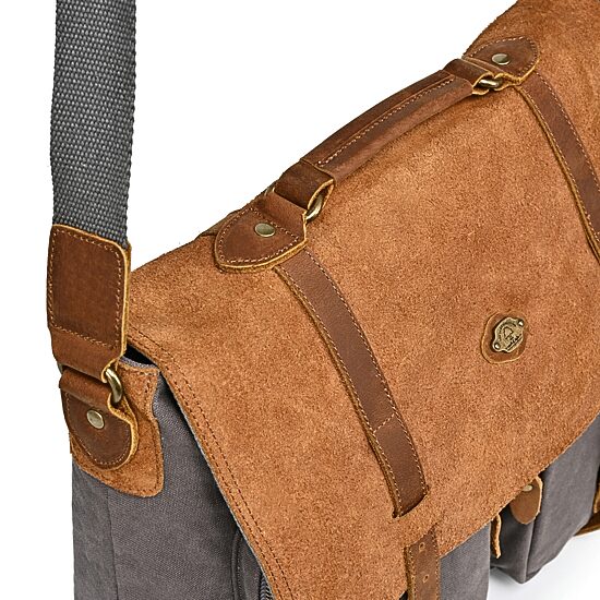 TSD Brand Valley Oak Messenger Bag