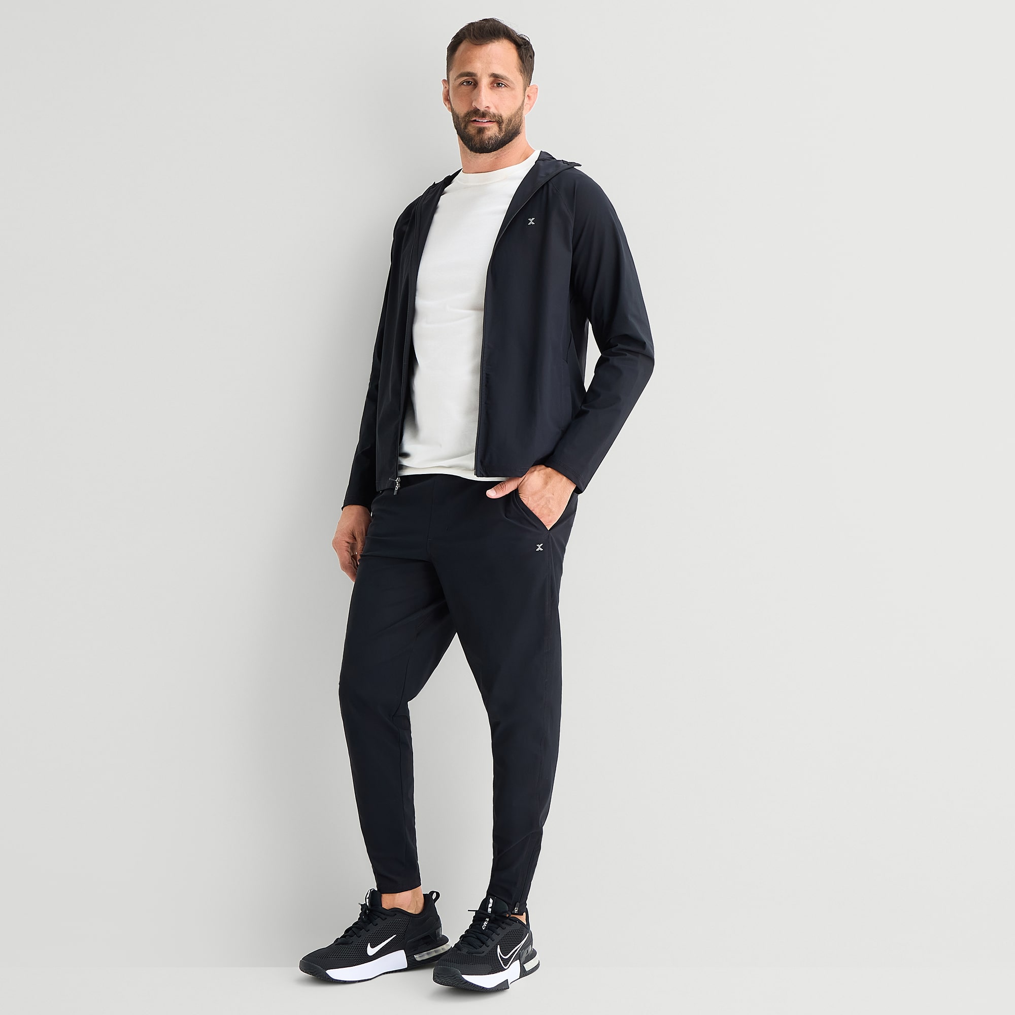 Xersion Mens Moisture Wicking Quick Dry Straight Regular Fit Workout Pant