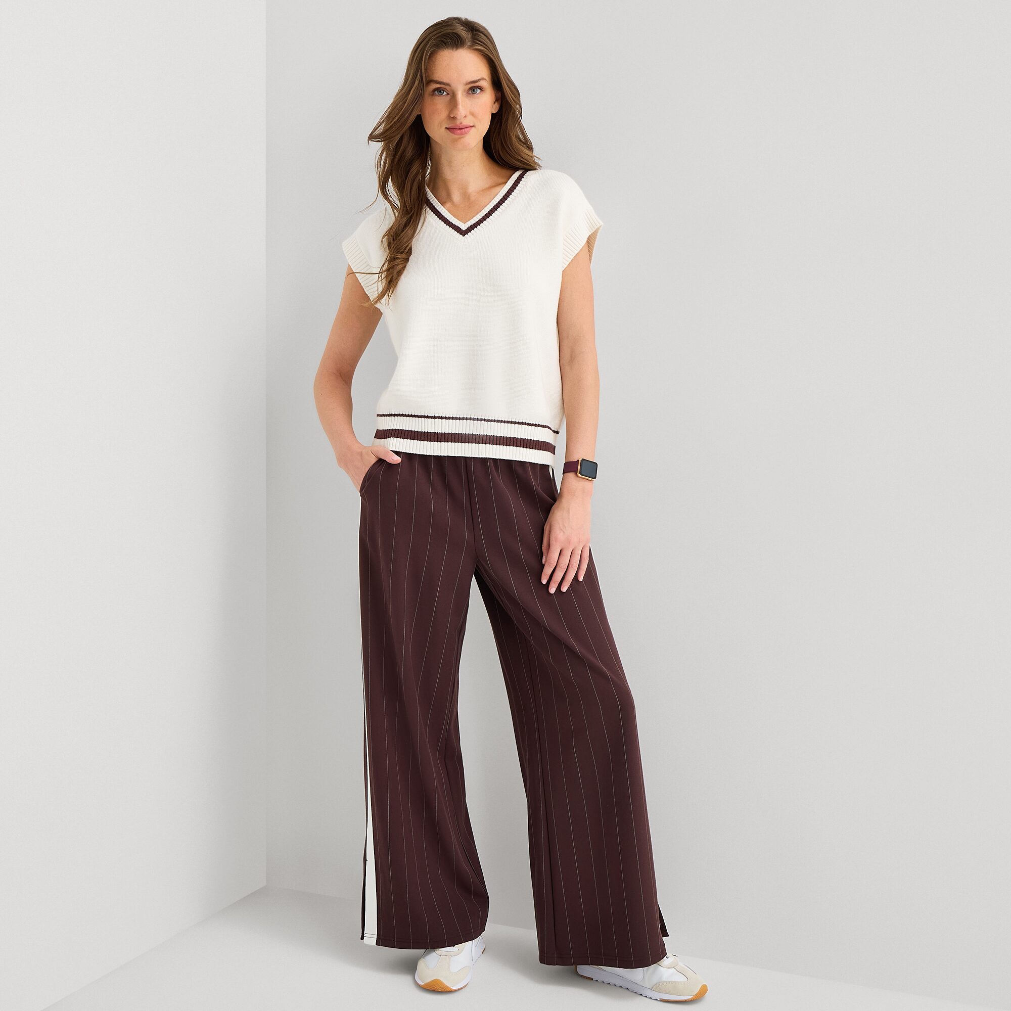 Stylus Womens V Neck Sweater Vest