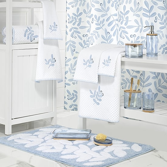 IZOD Kingsley 2-pc. Hand Towel