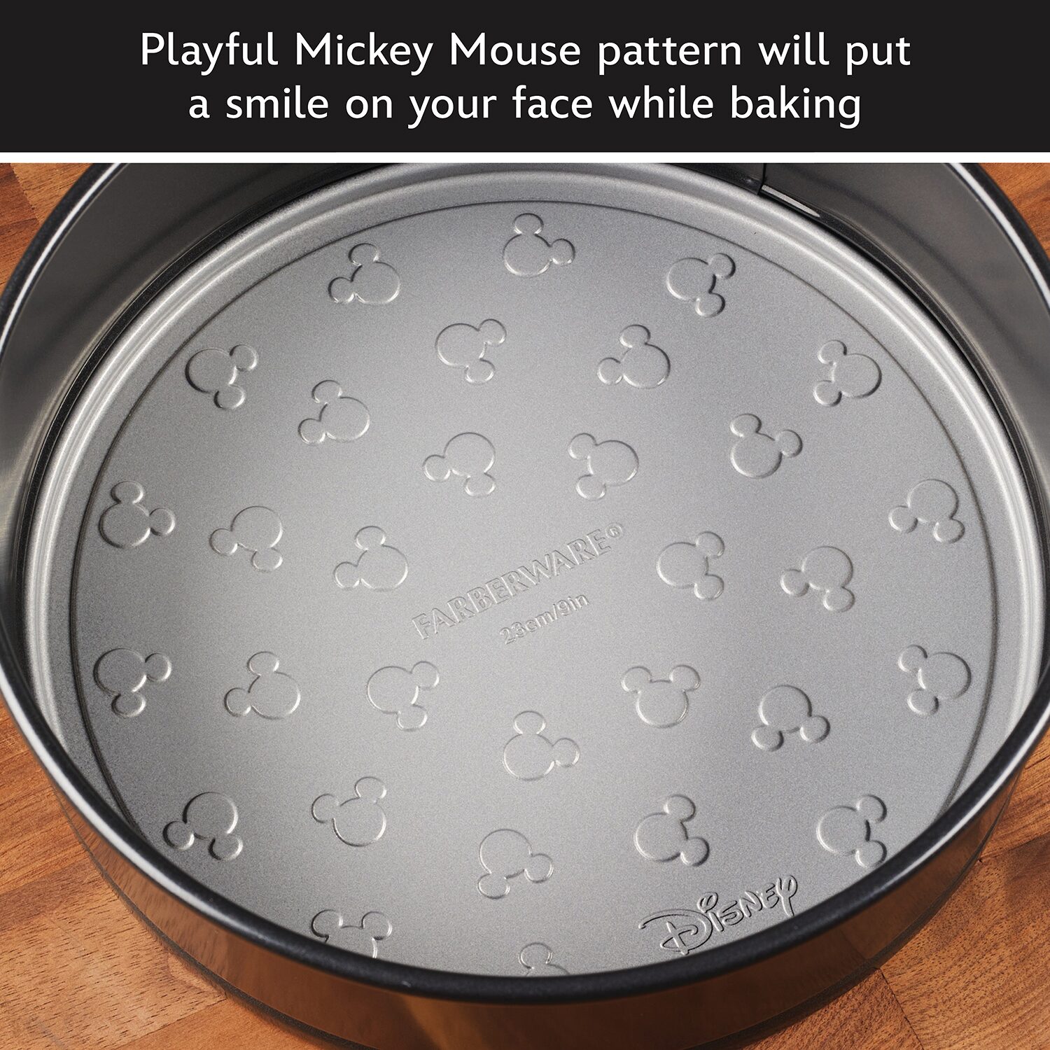 Farberware Disney Bake with Mickey Mouse 9" Non-Stick Springform Pan