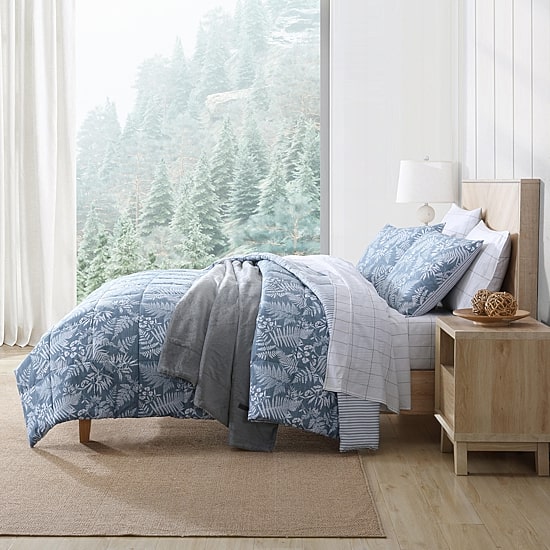 Eddie Bauer Fern Garden Microfiber Midweight Comforter Set