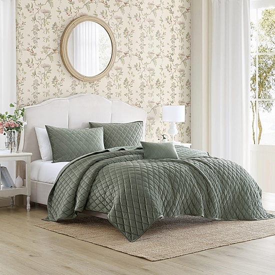 Laura Ashley Solid Diamond Stitch Velvet Quilt Set