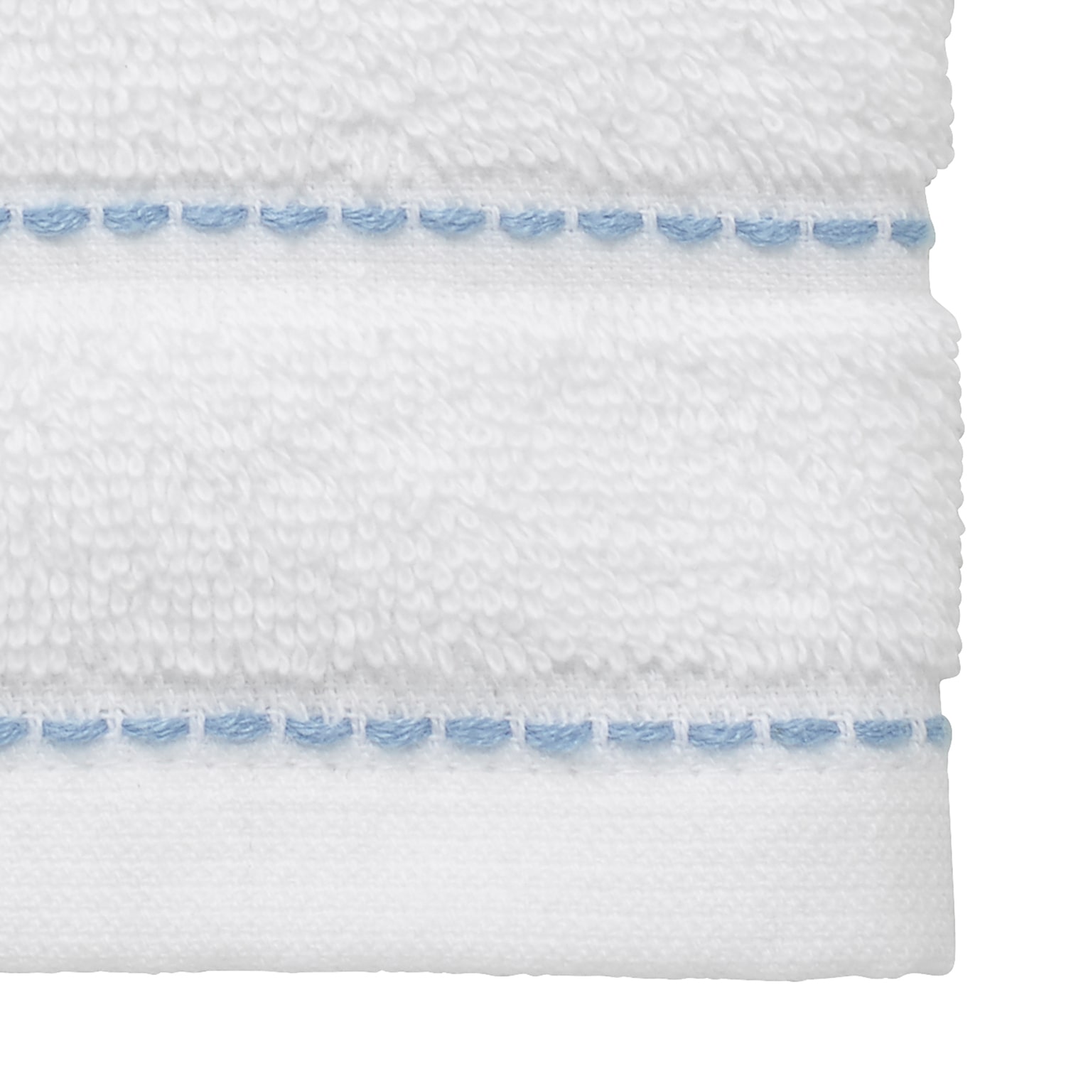 IZOD Mystic Floral 2-pc. Fingertip Towel