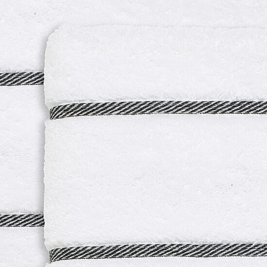 Nicole Miller Sydney 2-pc. Bath Towel