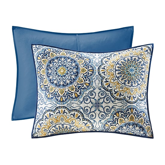 Madison Park Moraga 6-Pc Reversible Quilt Set With Throw Pillows