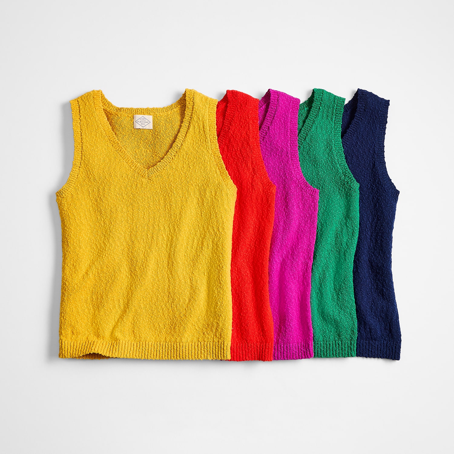 St. John's Bay Womens V Neck Sleeveless Pullover Sweater