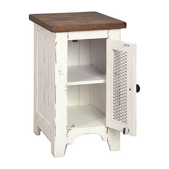 Signature Design by Ashley® Wystfield Chair Side Table