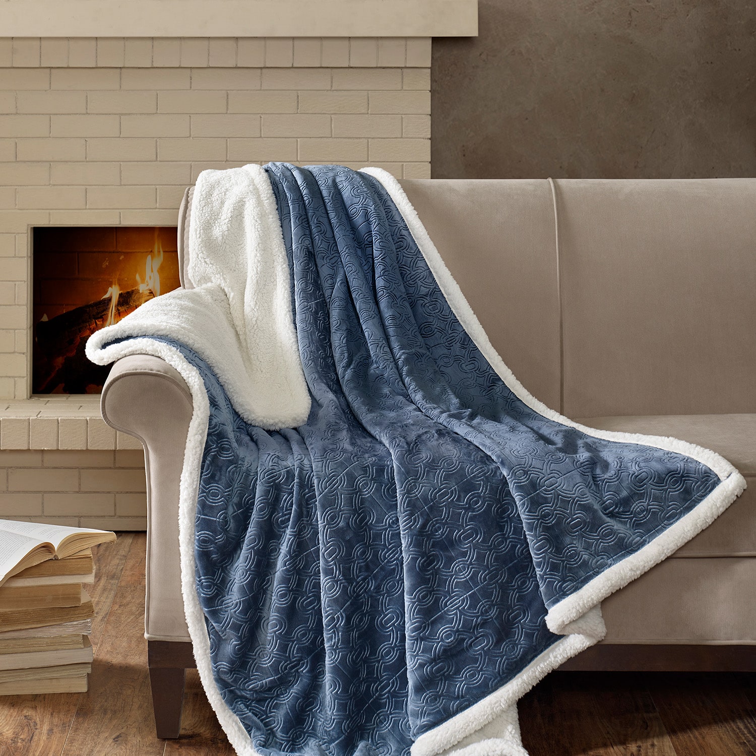 Madison Park Celia Lightweight Throw