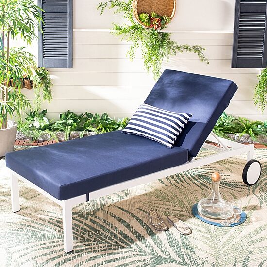 Safavieh Yves 4-pc. Lounge Chair