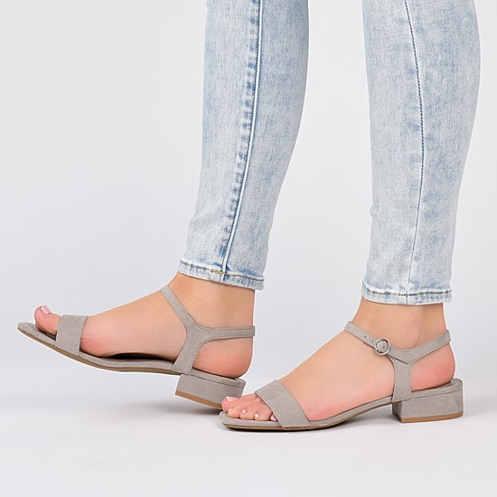Journee Collection Beyla Womens Round Open Toe Block Heel Pumps