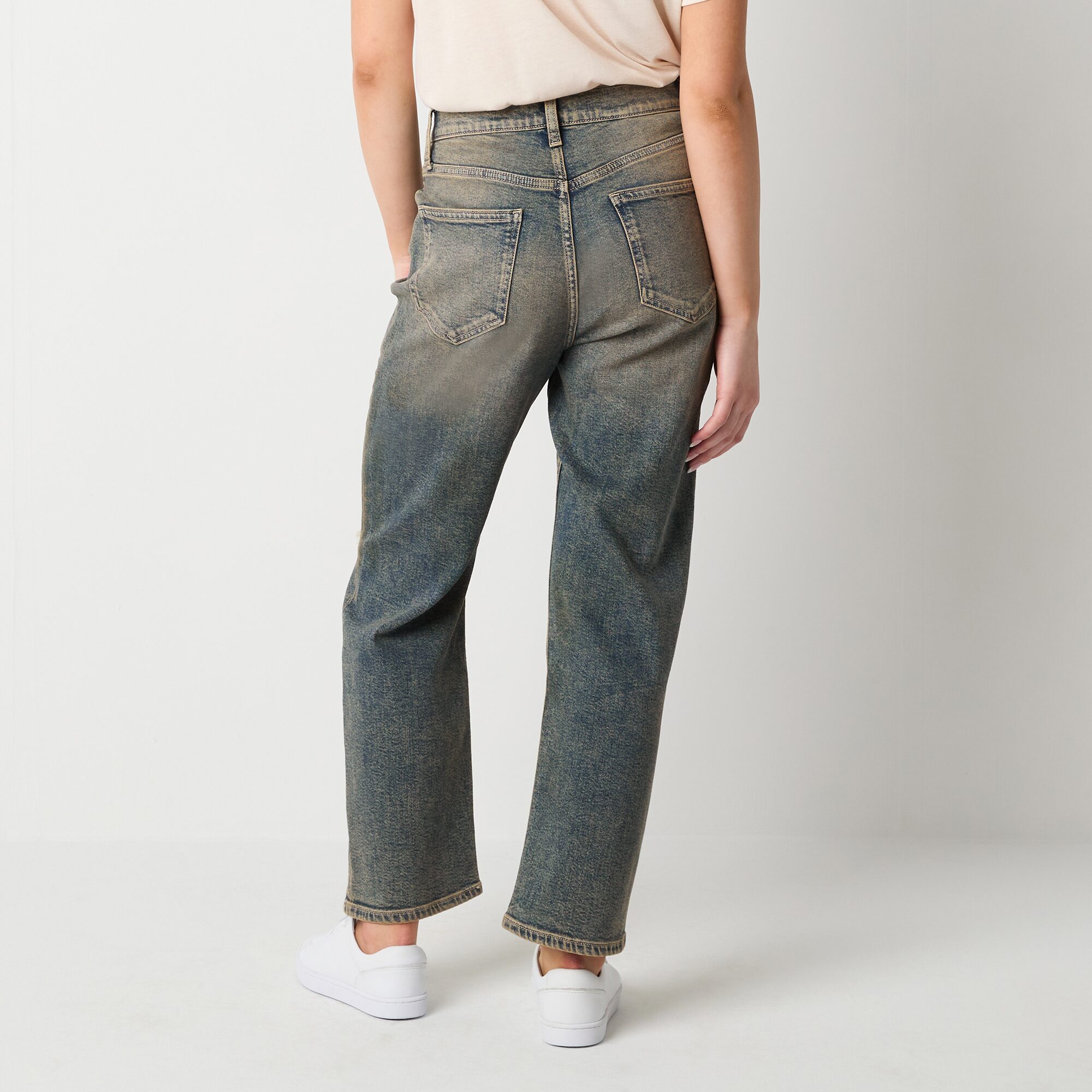 Arizona Womens Juniors Highest Rise Straight Leg Jean
