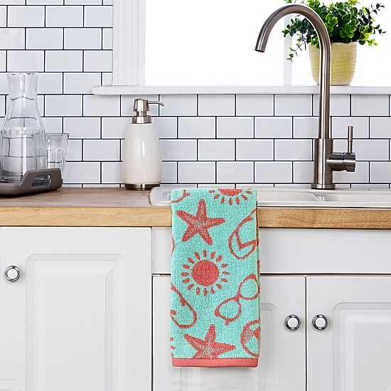 Saturday Knight Flip Flop Pop 2-pc. Hand Towel