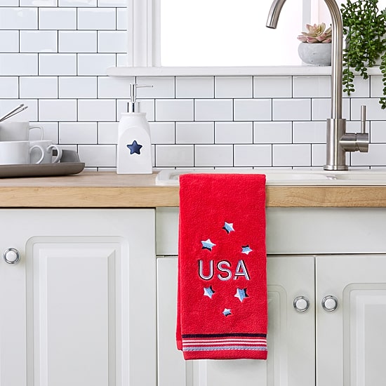 Saturday Knight Usa 2-pc. Hand Towel
