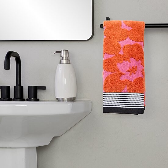 Saturday Knight Floral Grande 2-pc. Hand Towel