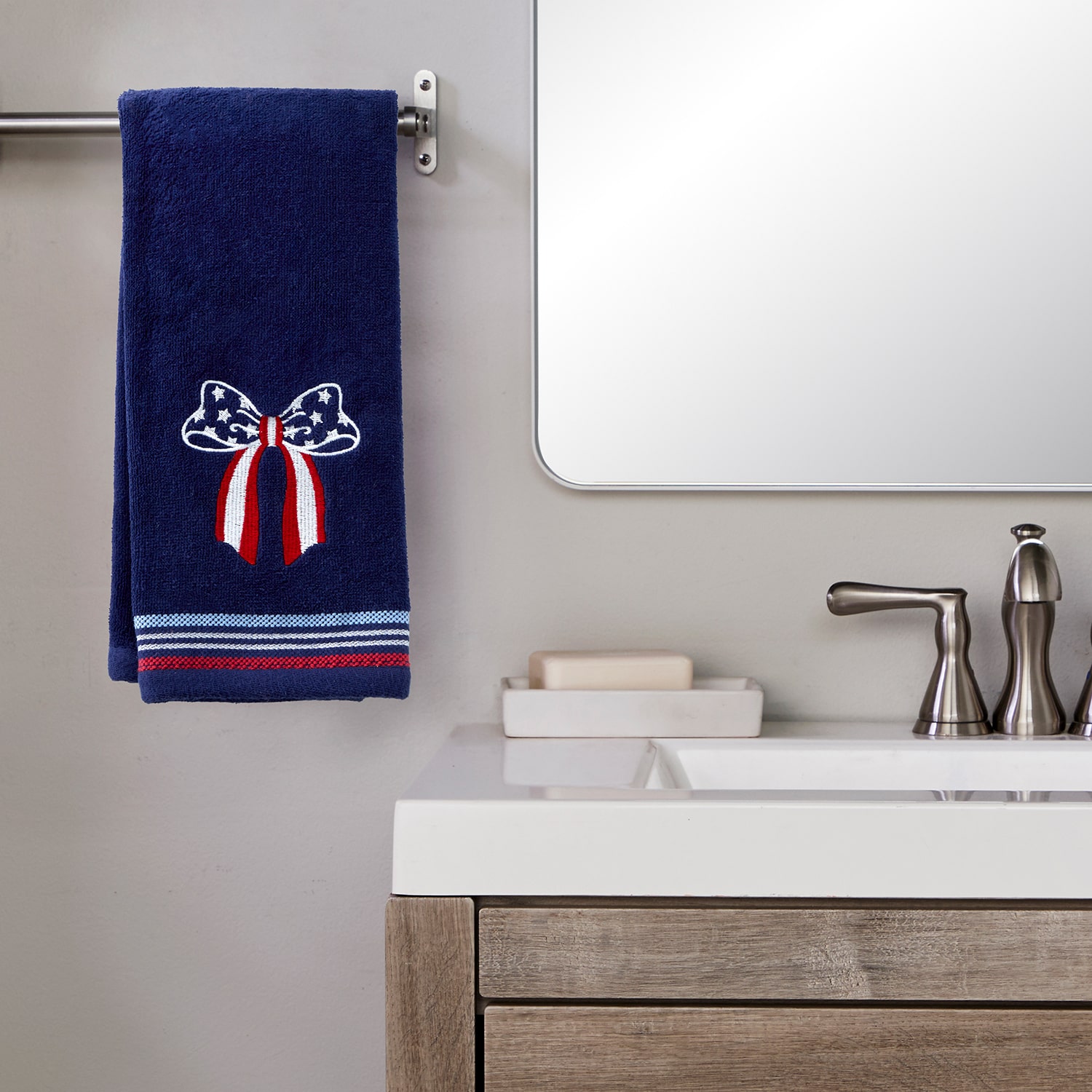 Saturday Knight Americana Bow 2-pc. Hand Towel