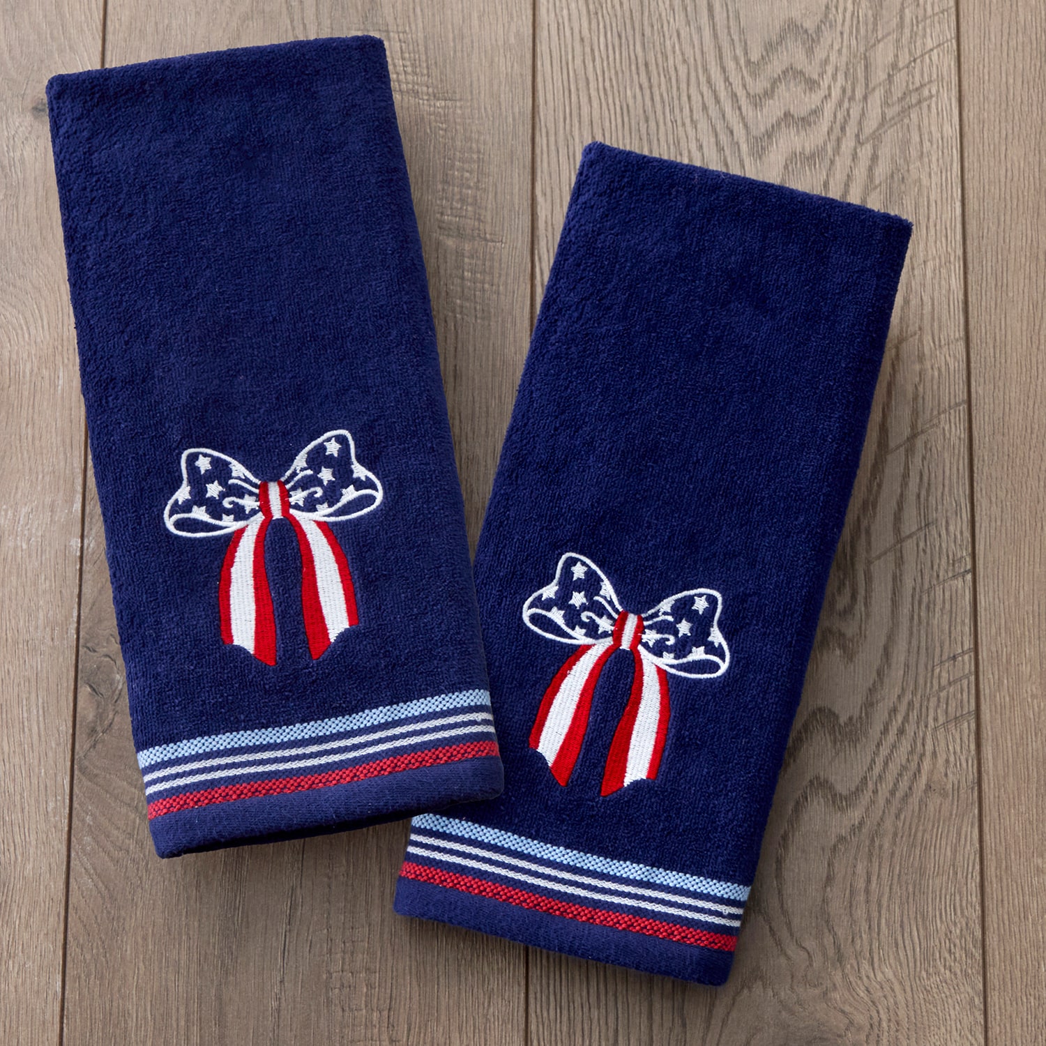 Saturday Knight Americana Bow 2-pc. Hand Towel