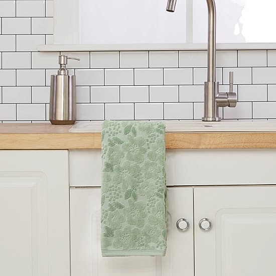 Saturday Knight Blossom Floral 2-pc. Hand Towel