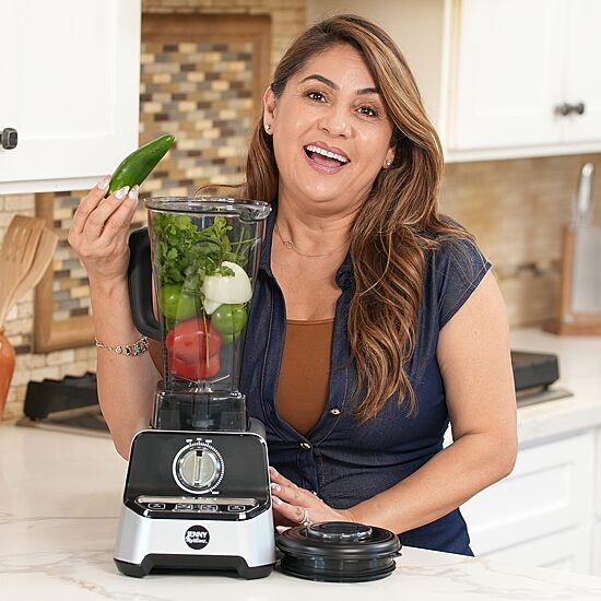 Jenny Martinez 5-Speed Blender