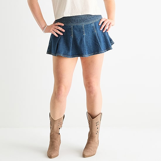 Arizona Womens Pleated Skirt