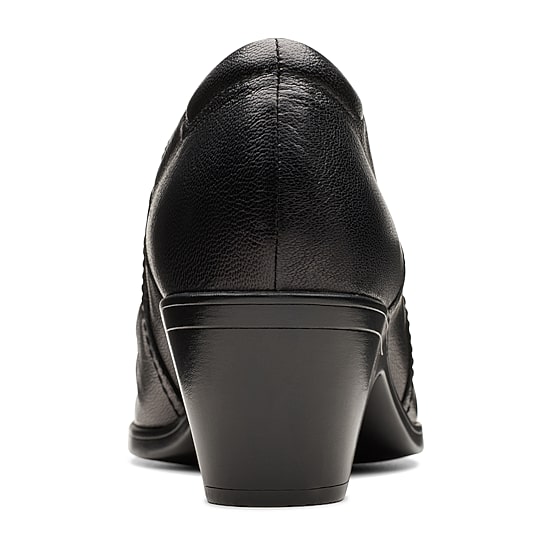 Clarks Emily Cve Womens Round Closed Toe Slip-On Shoe