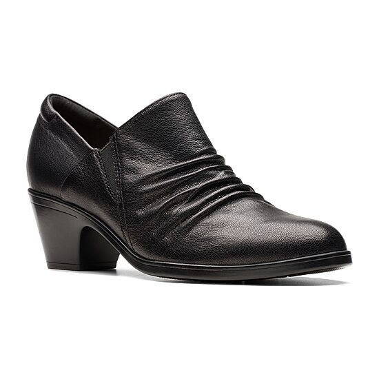 Clarks Emily Cve Womens Round Closed Toe Slip-On Shoe