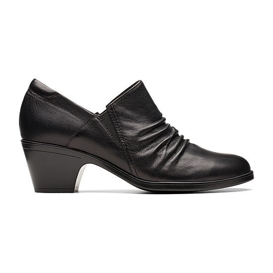 Clarks Emily Cve Womens Round Closed Toe Slip-On Shoe