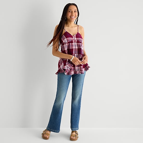 Arizona Womens Juniors V Neck Sleeveless Babydoll Top