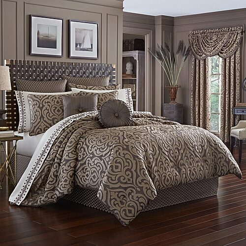 Queen Street Antonia 4-pc. Damask + Scroll Comforter Set, One Size, Brown