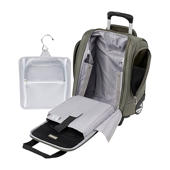 Travelpro Maxlite 5 15 Inch Softside LIGHTWEIGHT Luggage