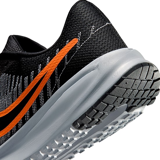 Nike Run Defy Mens Running Shoes
