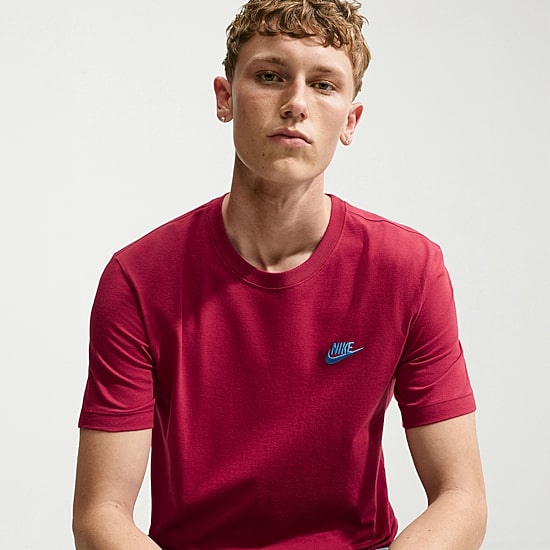 Nike Embroidered Logo Mens Crew Neck Short Sleeve Embroidered Active T-Shirt