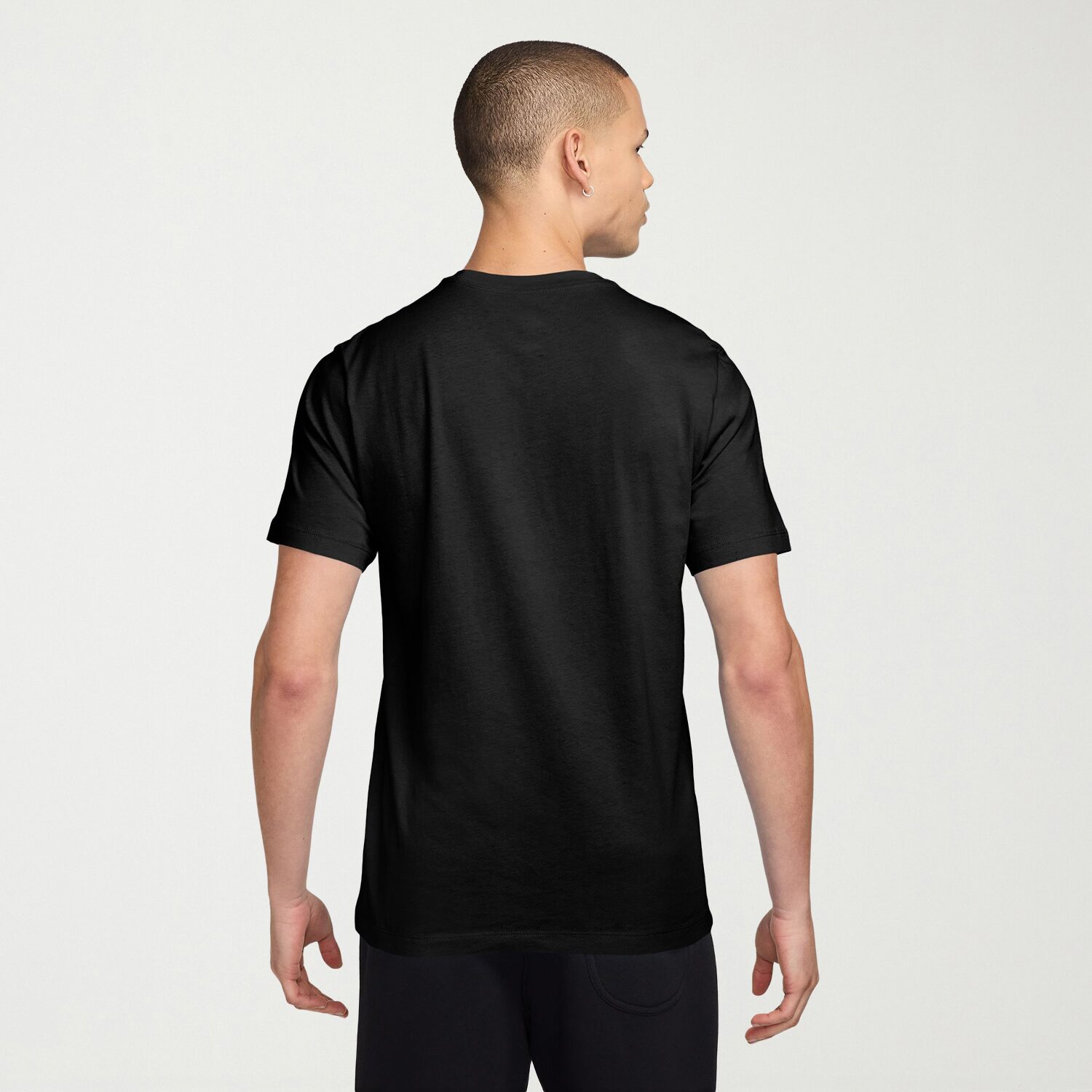 Nike Mens Crew Neck Short Sleeve Classic Fit Graphic T-Shirt