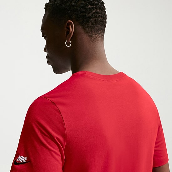 Nike Mens Round Neck Short Sleeve Classic Fit Graphic T-Shirt