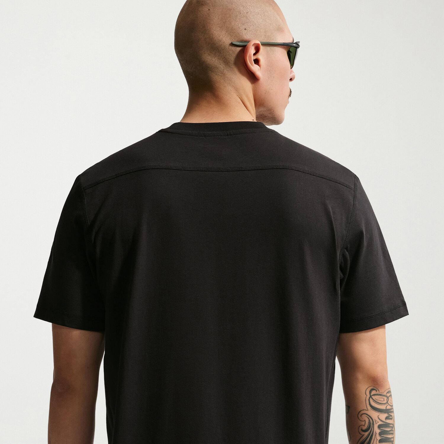 Nike Mens Crew Neck Short Sleeve Active Big and Tall T-Shirt