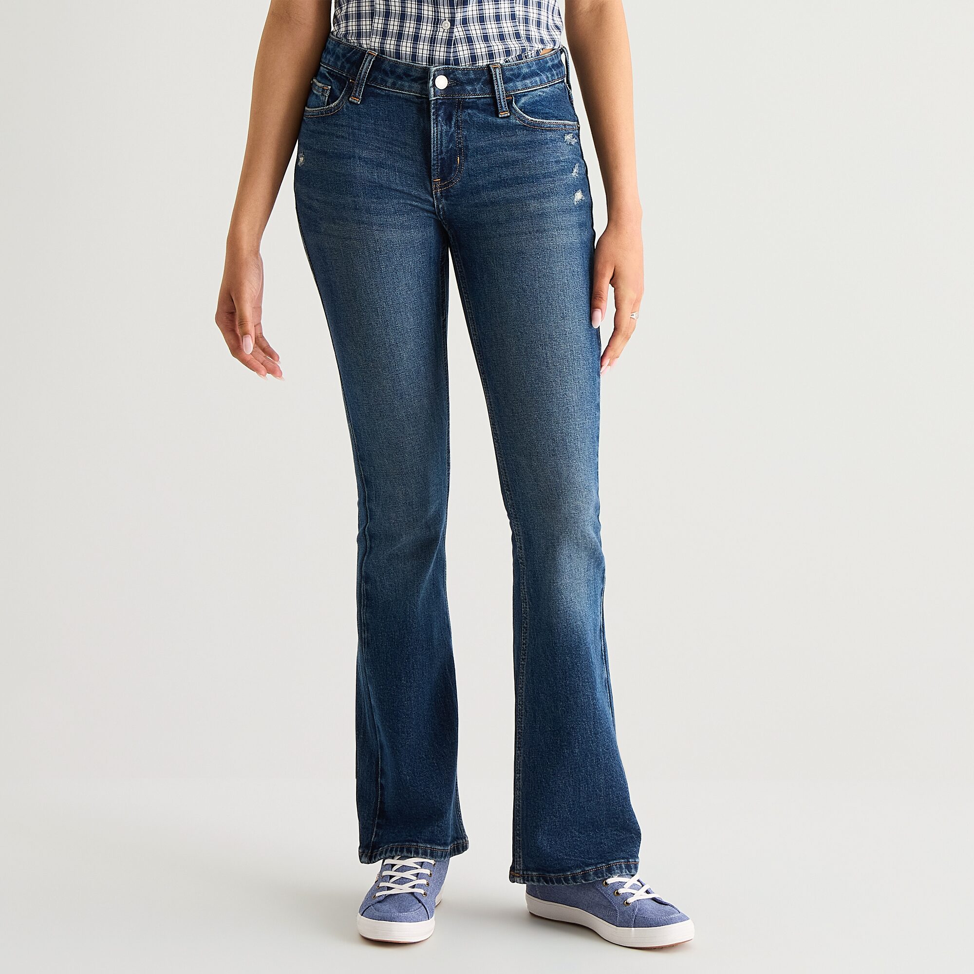 Arizona Womens Juniors Low Rise Bootcut Jean