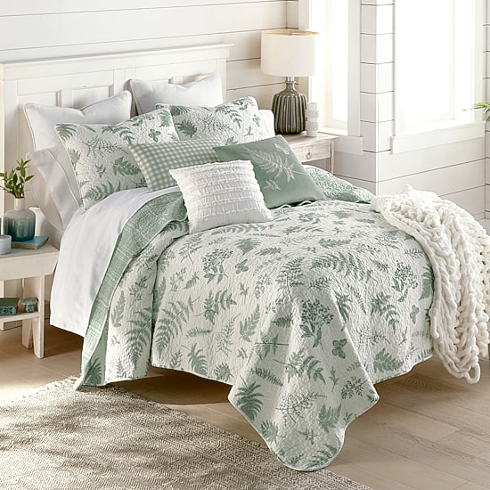 Your Lifestyle By Donna Sharp Botanical Hypoallergenic Quilt Set