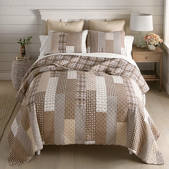 Your Lifestyle By Donna Sharp Highland Plaid Hypoallergenic Quilt Set