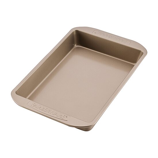 Farberware Bakeware Non-Stick 9" X 13" Cake Pan