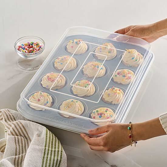 Farberware Bakeware Non-Stick 12-Cup Muffin Pan with Lid