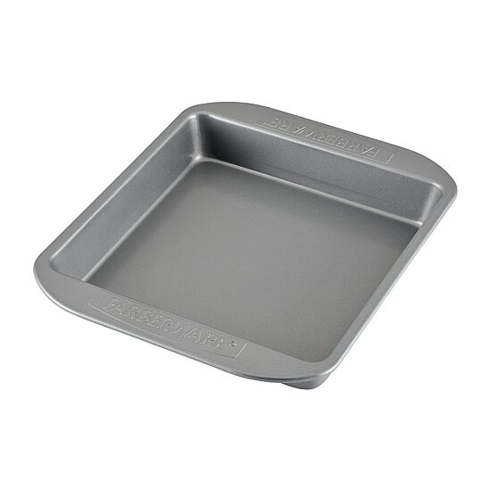 Farberware Bakeware 9" Cake Pan with Lid