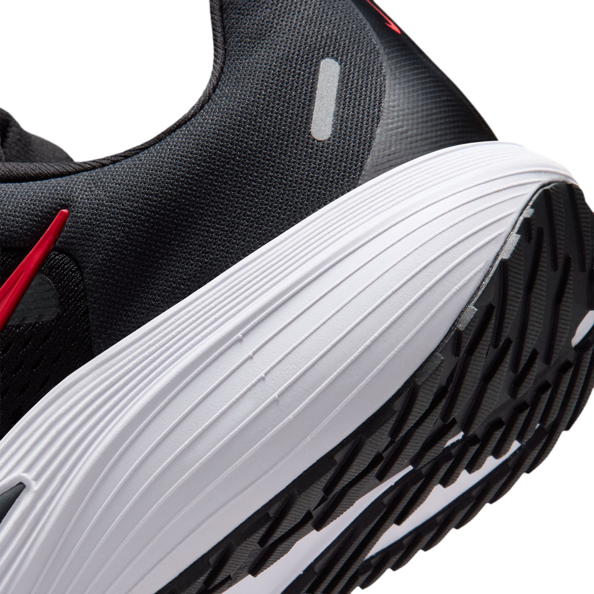 Nike Quest 7 Mens Running Shoes