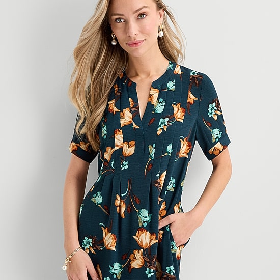 Be by CHETTA B Womens Notch Neck Short Sleeve Floral Shift Dress