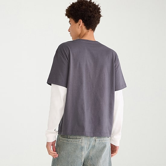 AEROPOSTALE Mens Crew Neck Long Sleeve Boxy Fit Twofer Graphic T-Shirt
