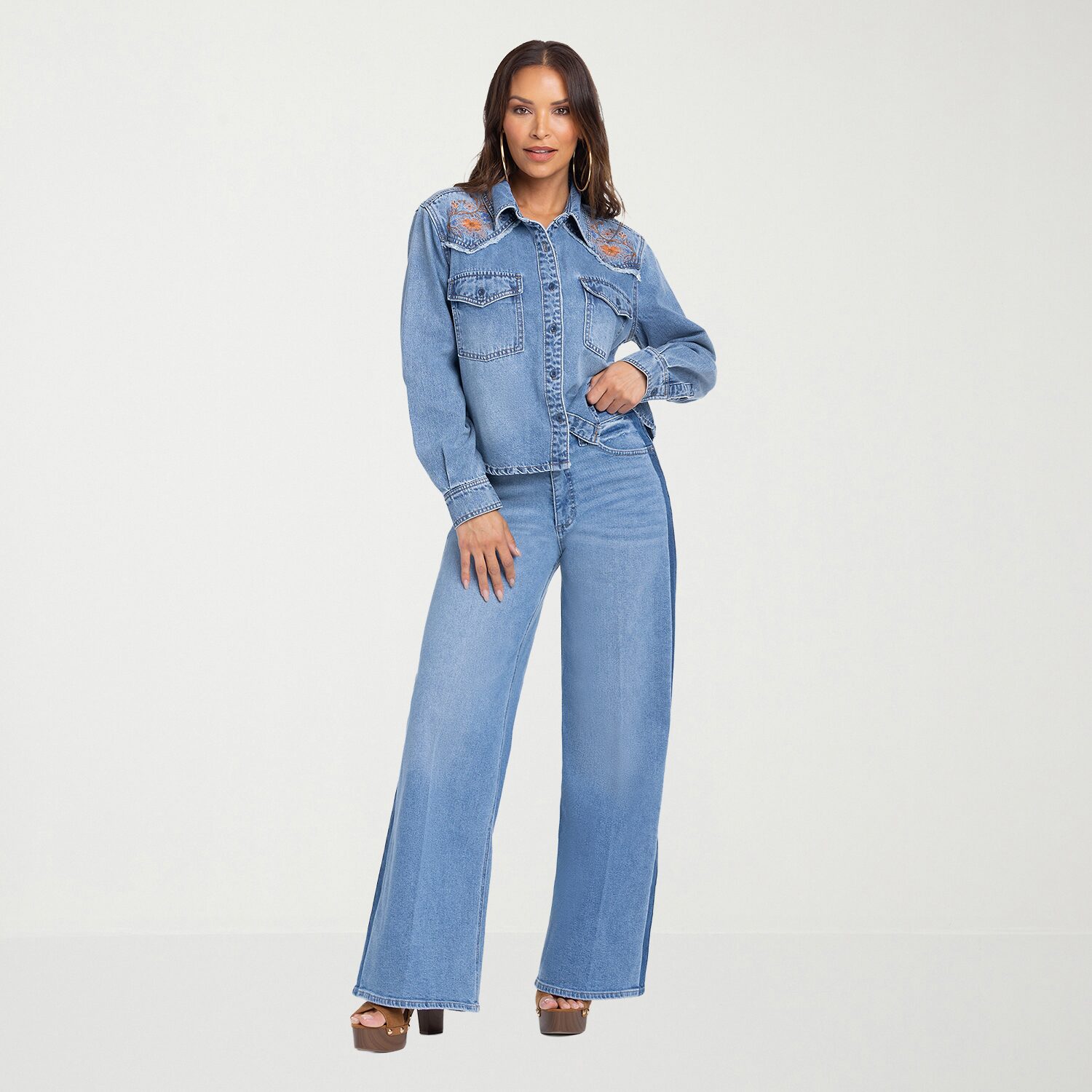 JS Jessica Simpson Womens High Rise Wide Leg Jean