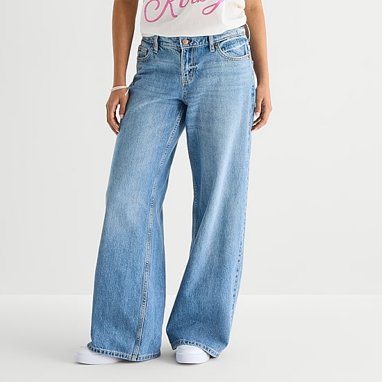 Arizona Womens Juniors Low Rise Baggy Fit Jean